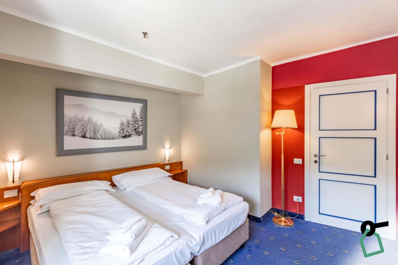 Hotiday Room Collection - Sauze Torre Oulx Zewnętrze zdjęcie